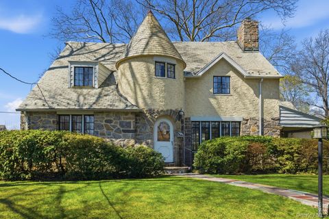 5 Seymour Place White Plains NY 10605