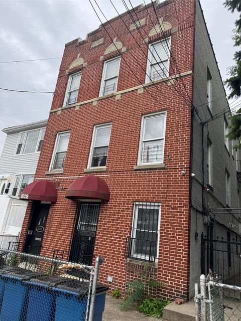 3012 Bronxwood Avenue Bronx NY 10469