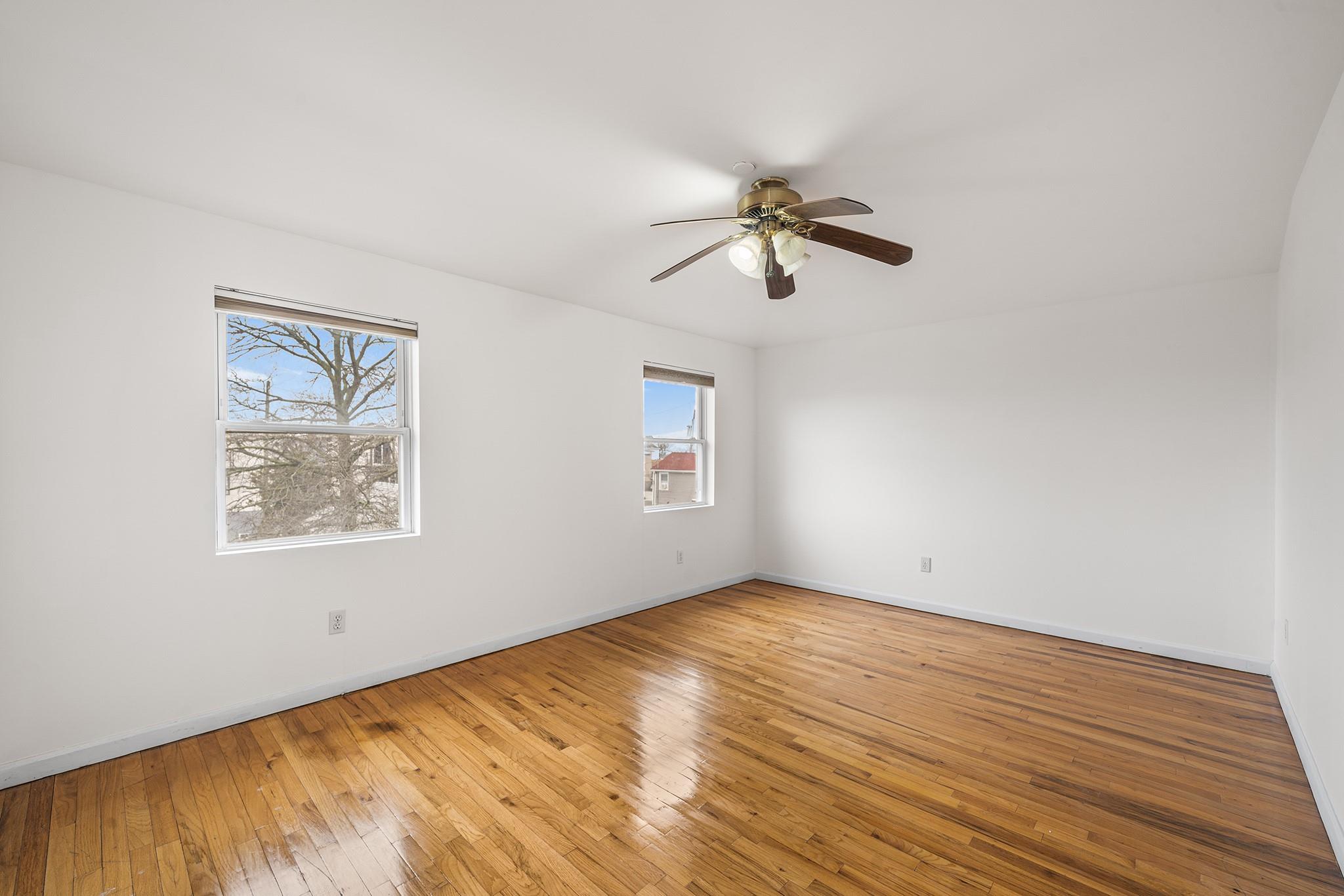 102-02 163rd Drive, Howard Beach, New York image 12