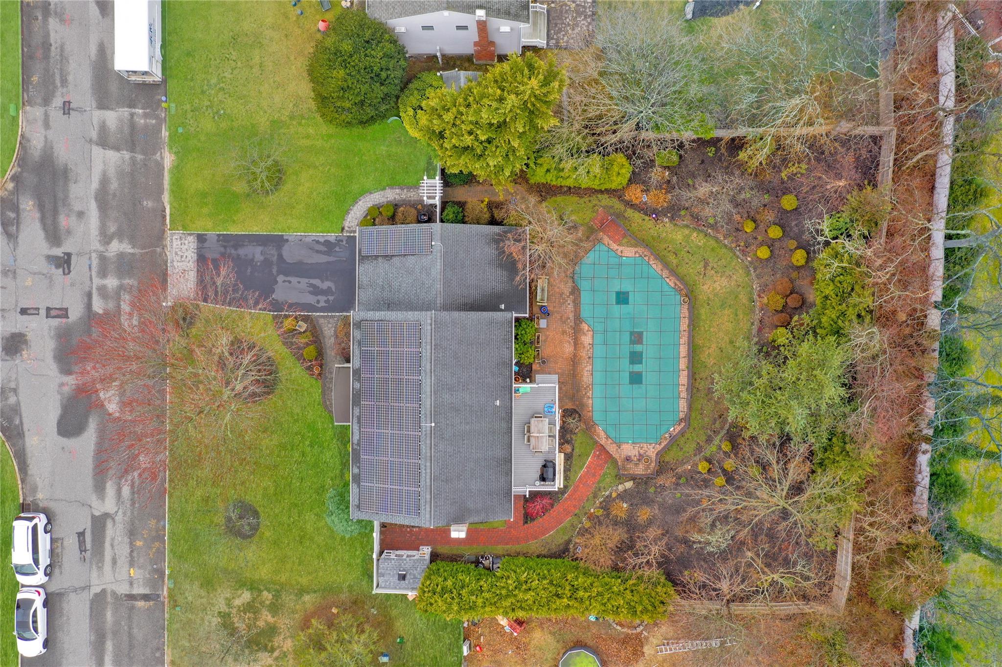 7 Hilltop Drive, Mount Sinai, New York image 9