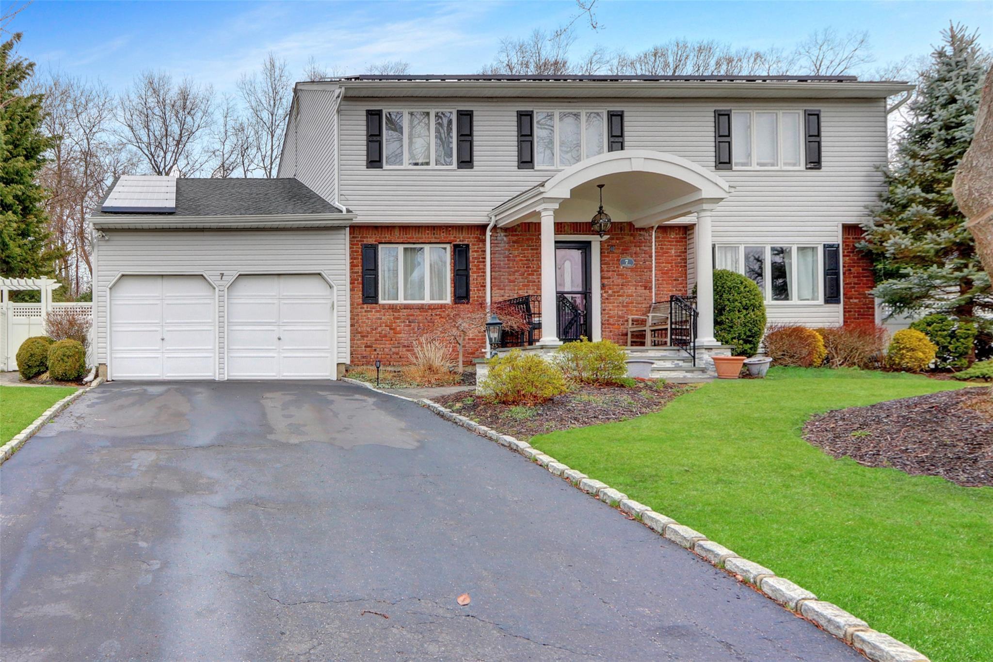 7 Hilltop Drive, Mount Sinai, New York image 2