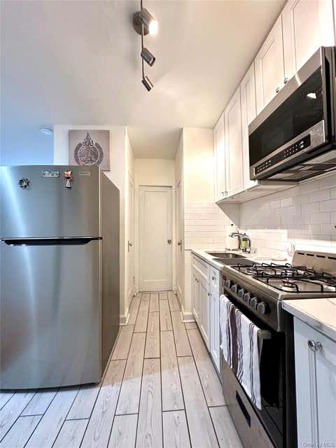 Photo of 101 Ellwood Avenue #1E, Mount Vernon, NY 10552 (MLS # 1028771)