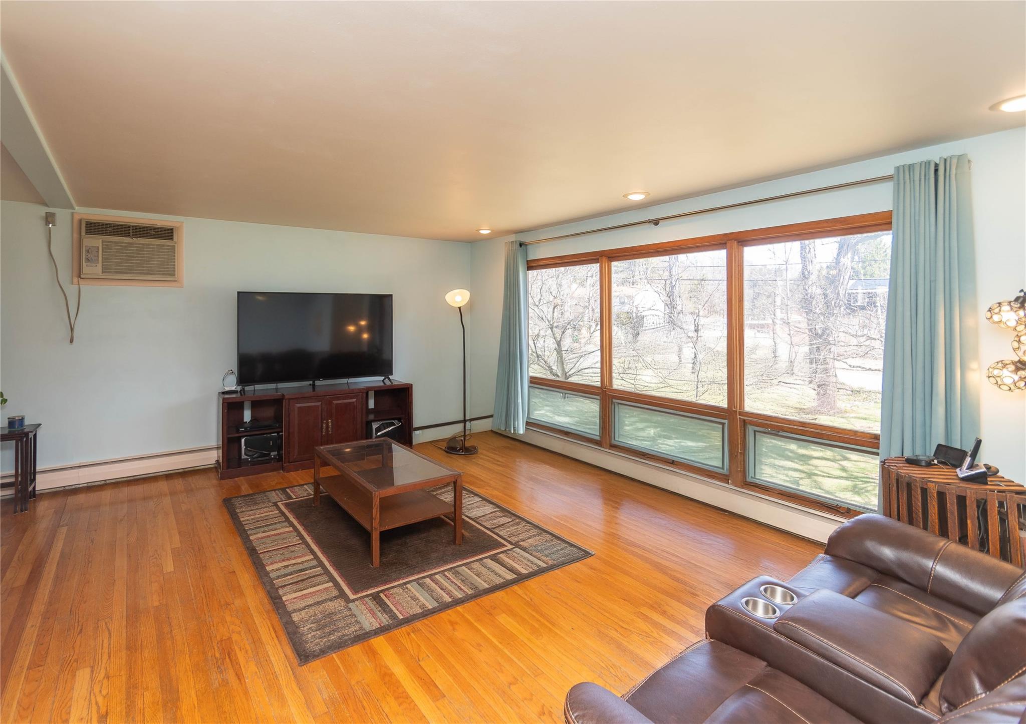 22 Montfort Road, Wappingers Falls, New York image 2