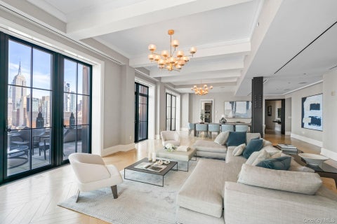 Condo For Sale - 212 W 18th Street #PH2<br/> New York (Manhattan), NY 10011