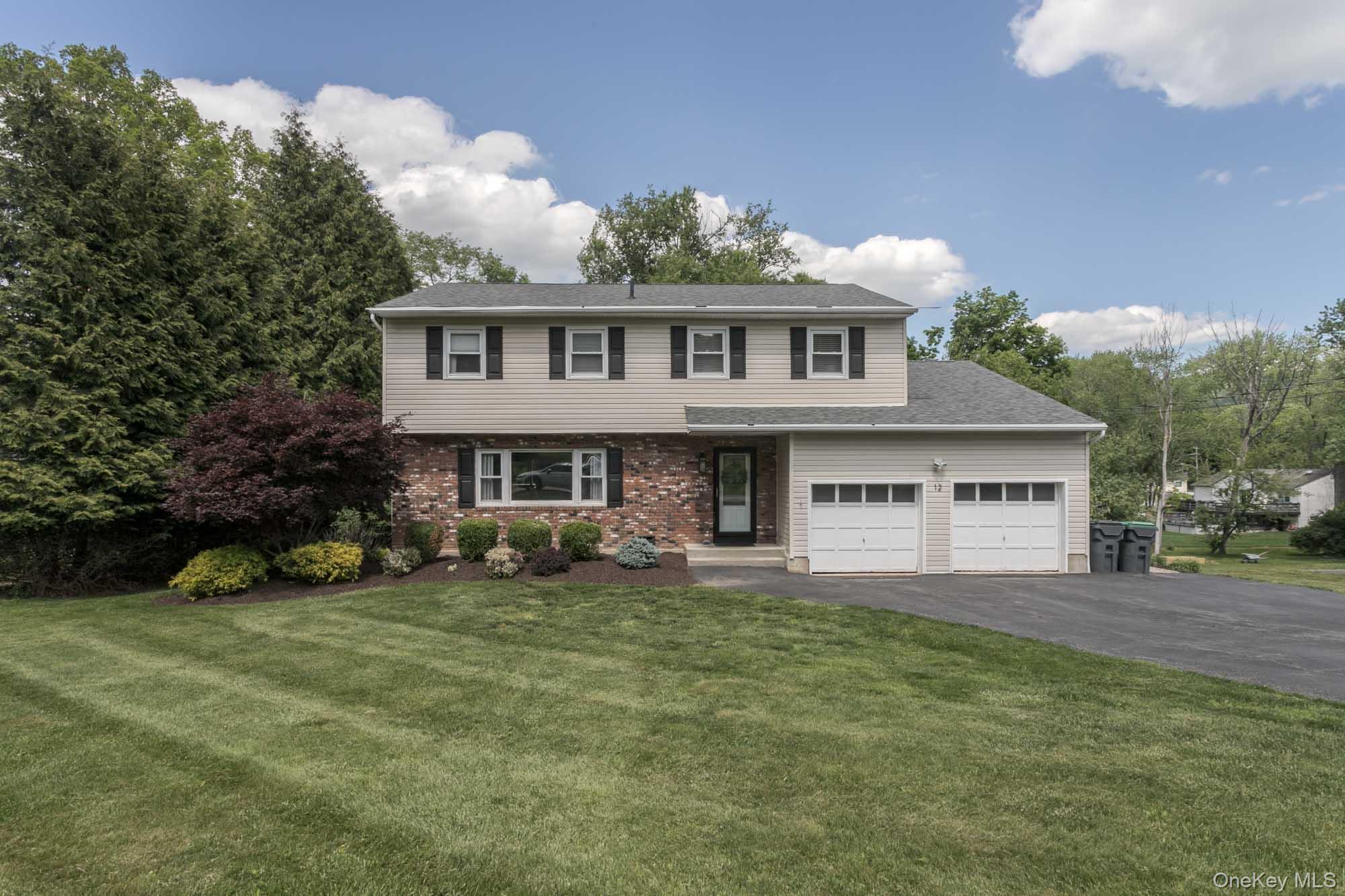 12 Midland Avenue