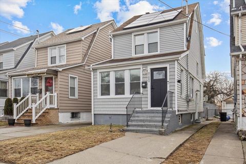 21608 115th Road, Cambria Heights, NY 11411 - #: 821547