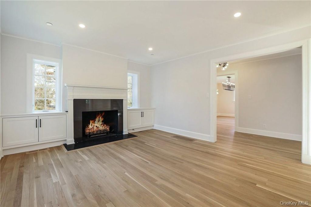 Photo of 40 Mendota Avenue, Rye, NY 10580 (MLS # 974971)