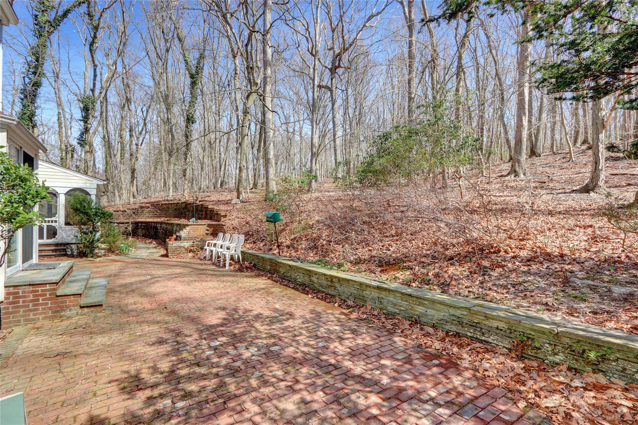 1 Spring Hollow Road, Saint James, New York image 35