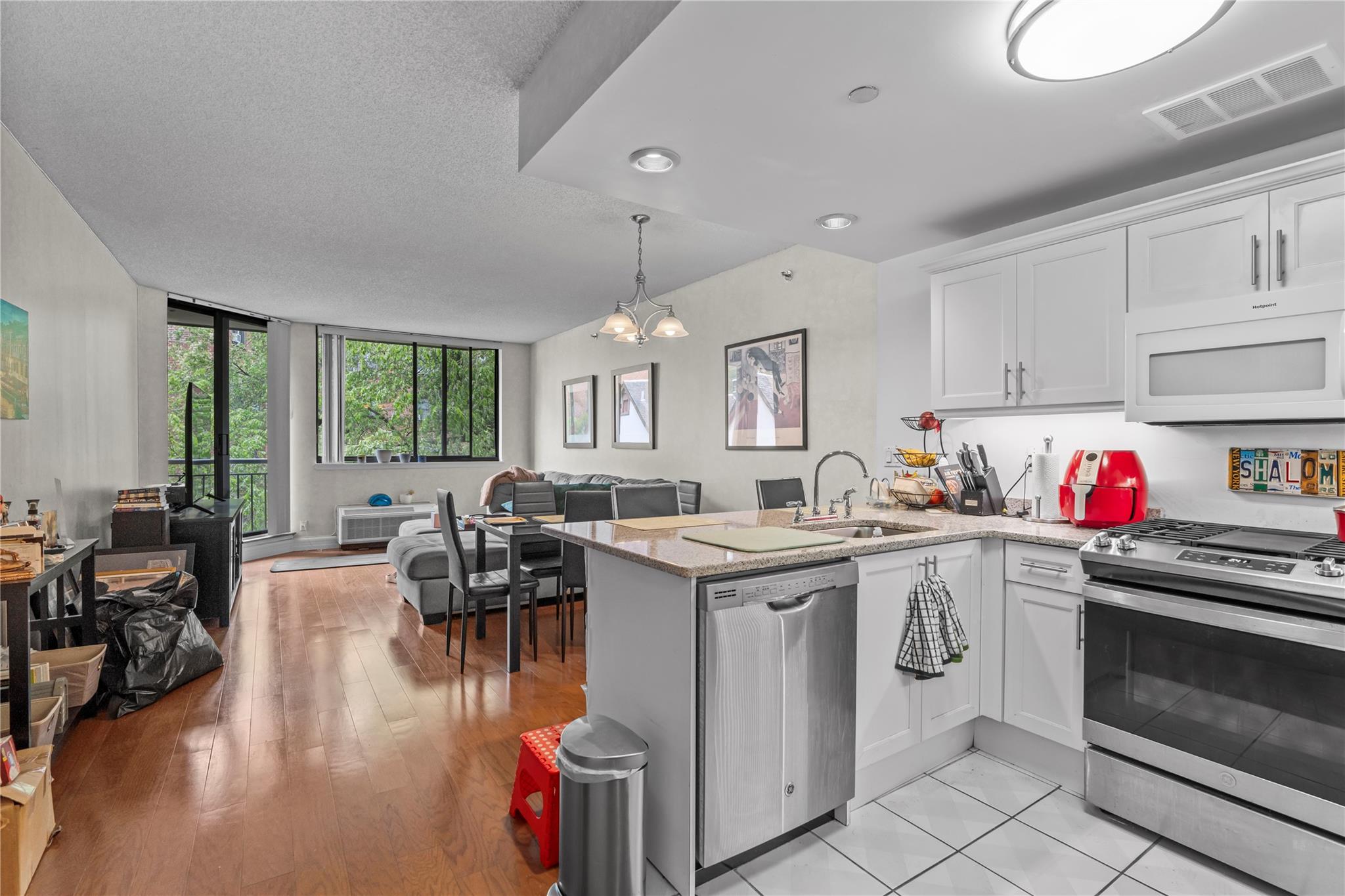 50 E Hartsdale Avenue #3S, Hartsdale, New York image 2