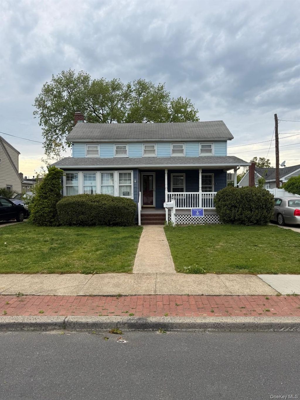 Photo of 2958 Court Street, Oceanside, NY 11572 (MLS # 999618)