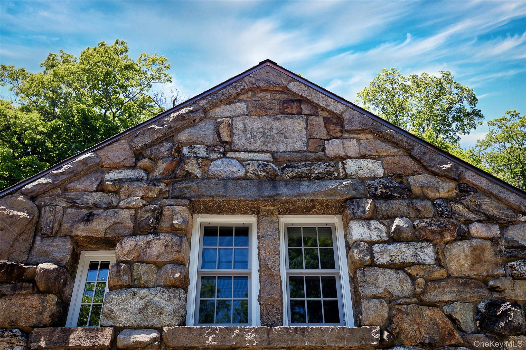 32 Lookout Road