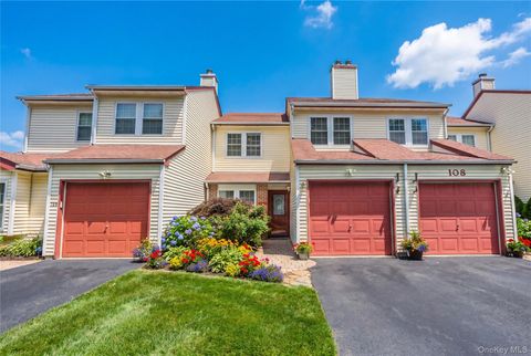 Condo For Sale - 106 Strathmore Court Drive<br/> Coram, NY 11727