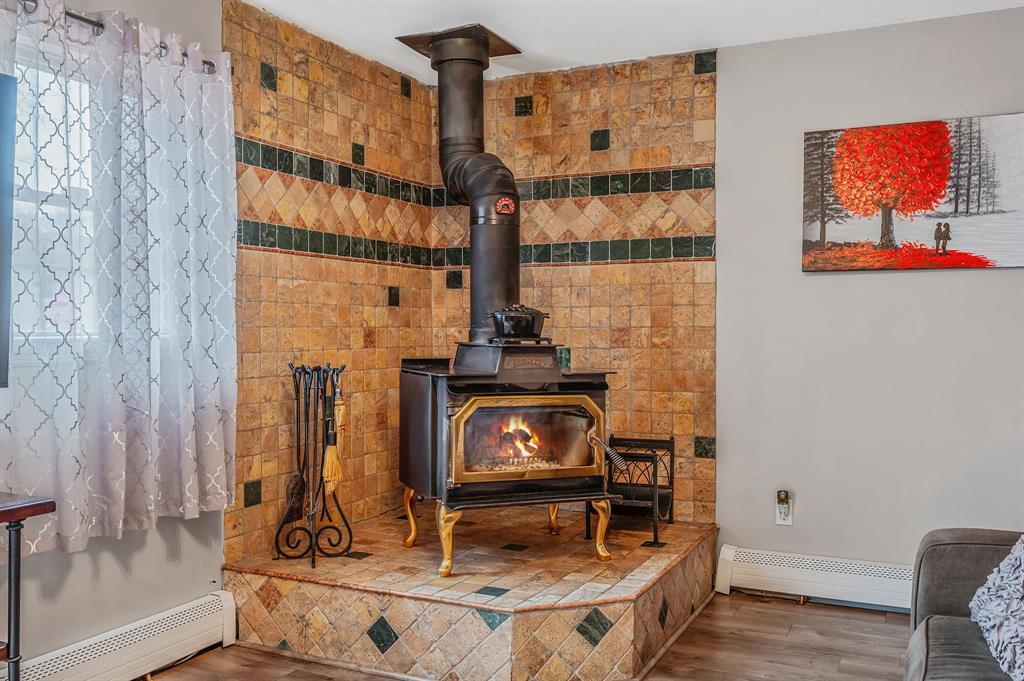 24 Thomas Street, Coram, New York image 9