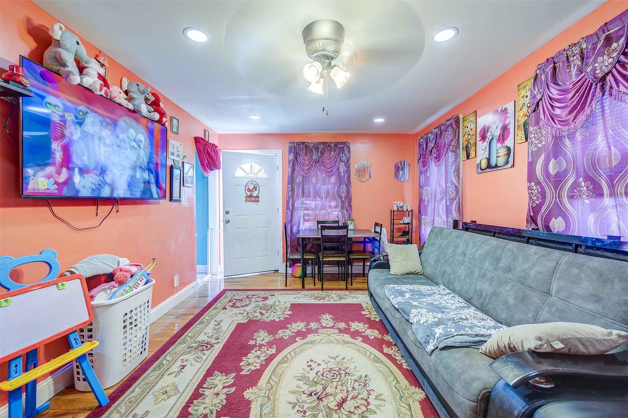 89-91 215th Place Pl, Queens Village, New York image 16
