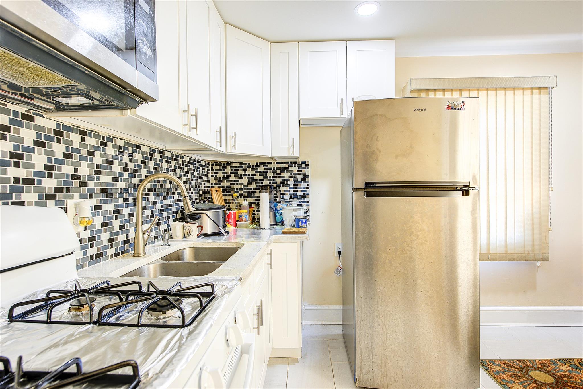 89-91 215th Place Pl, Queens Village, New York image 12