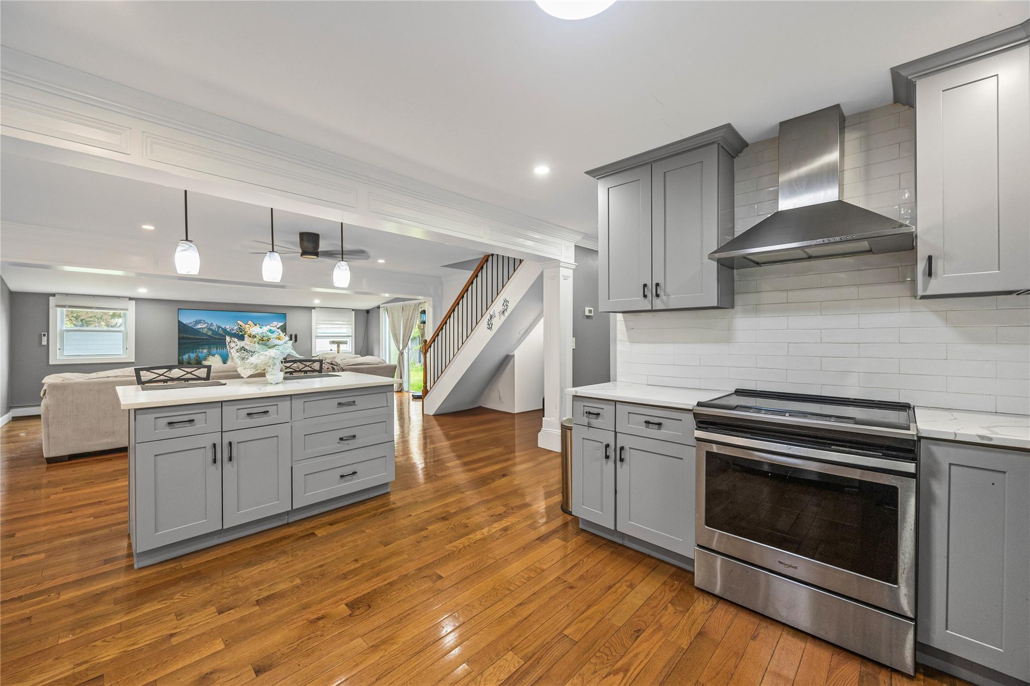 38 Pewter Lane, Hicksville, New York image 8