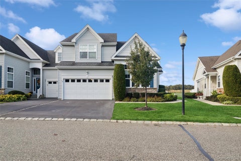 Photo of 146 Augusta Drive, Medford, NY 11763 (MLS # 1066259)