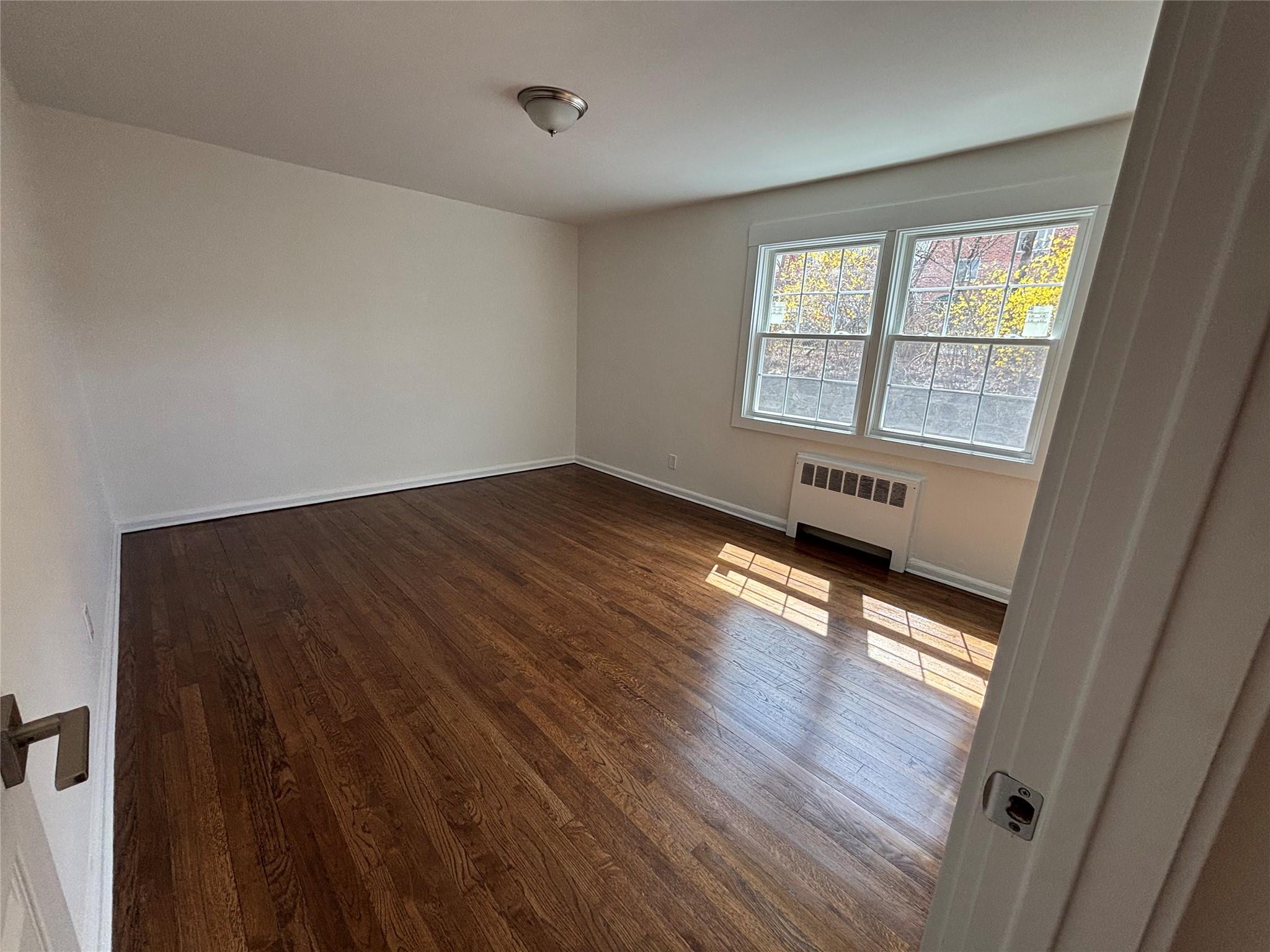 126 Robins Rd #126, New Rochelle, New York image 7