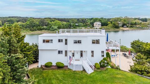 19 Cold Spring Court Southampton NY 11968
