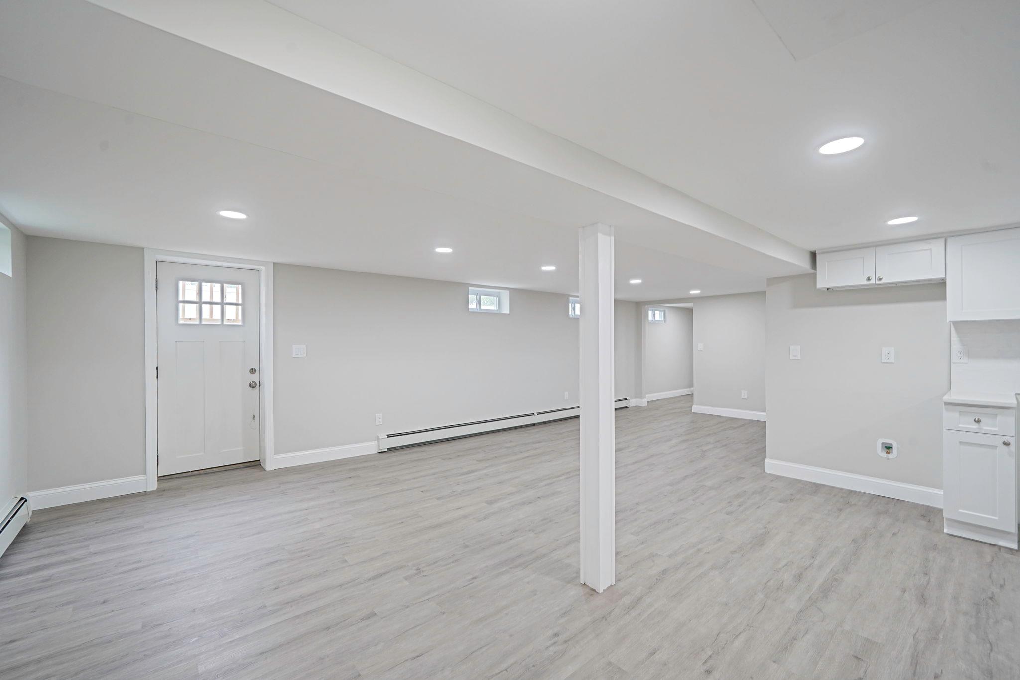 63 Beaver Dam Road, Bellport, New York image 20