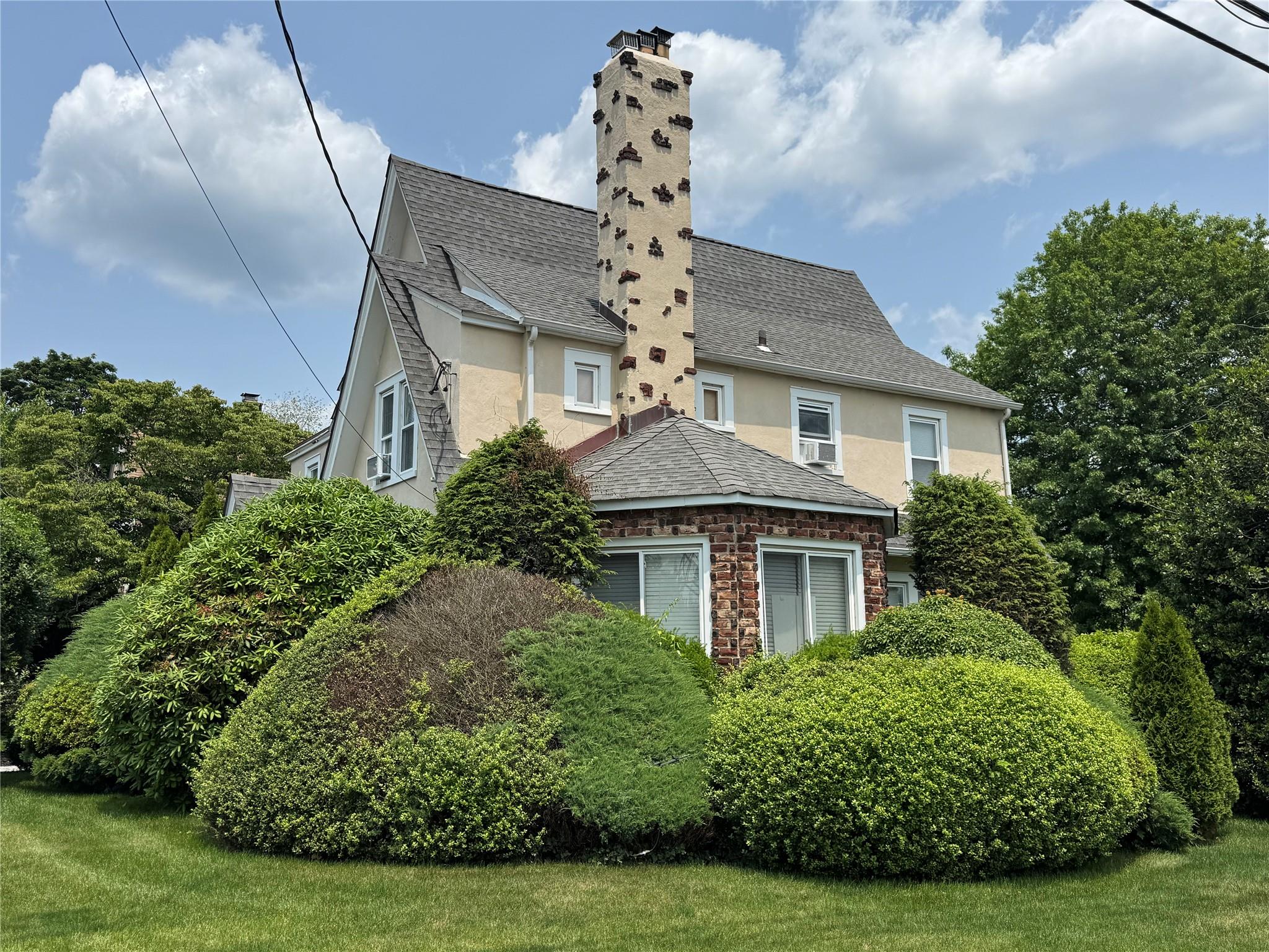 5 Bruce Avenue