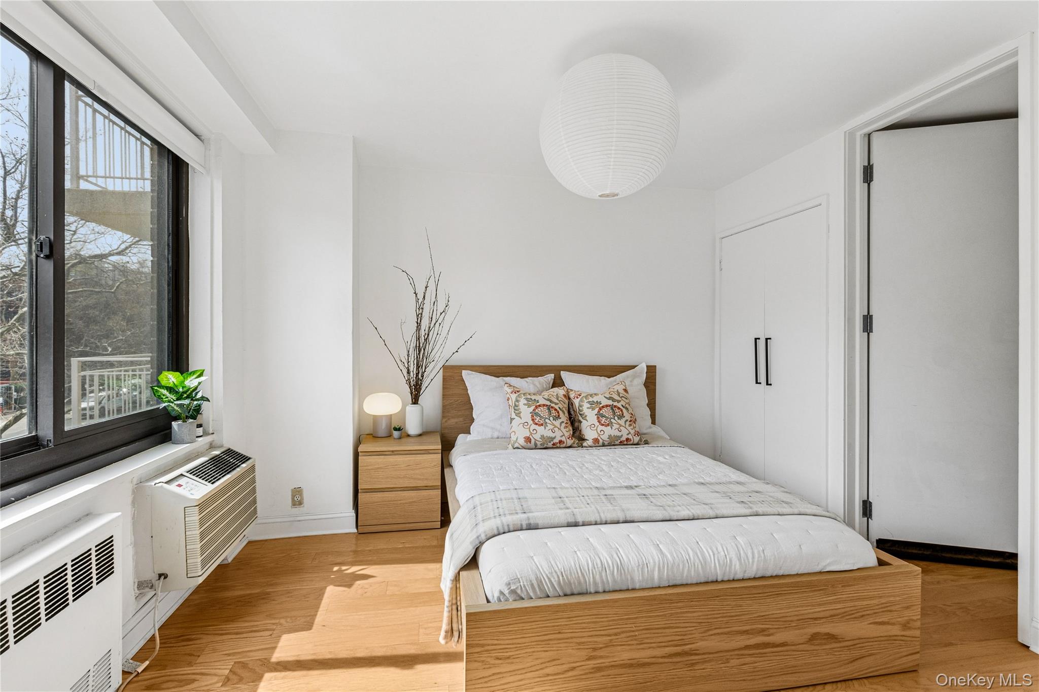 195 Willoughby Avenue 305