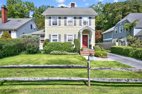 39 Lindbergh Street Locust Valley NY 11560