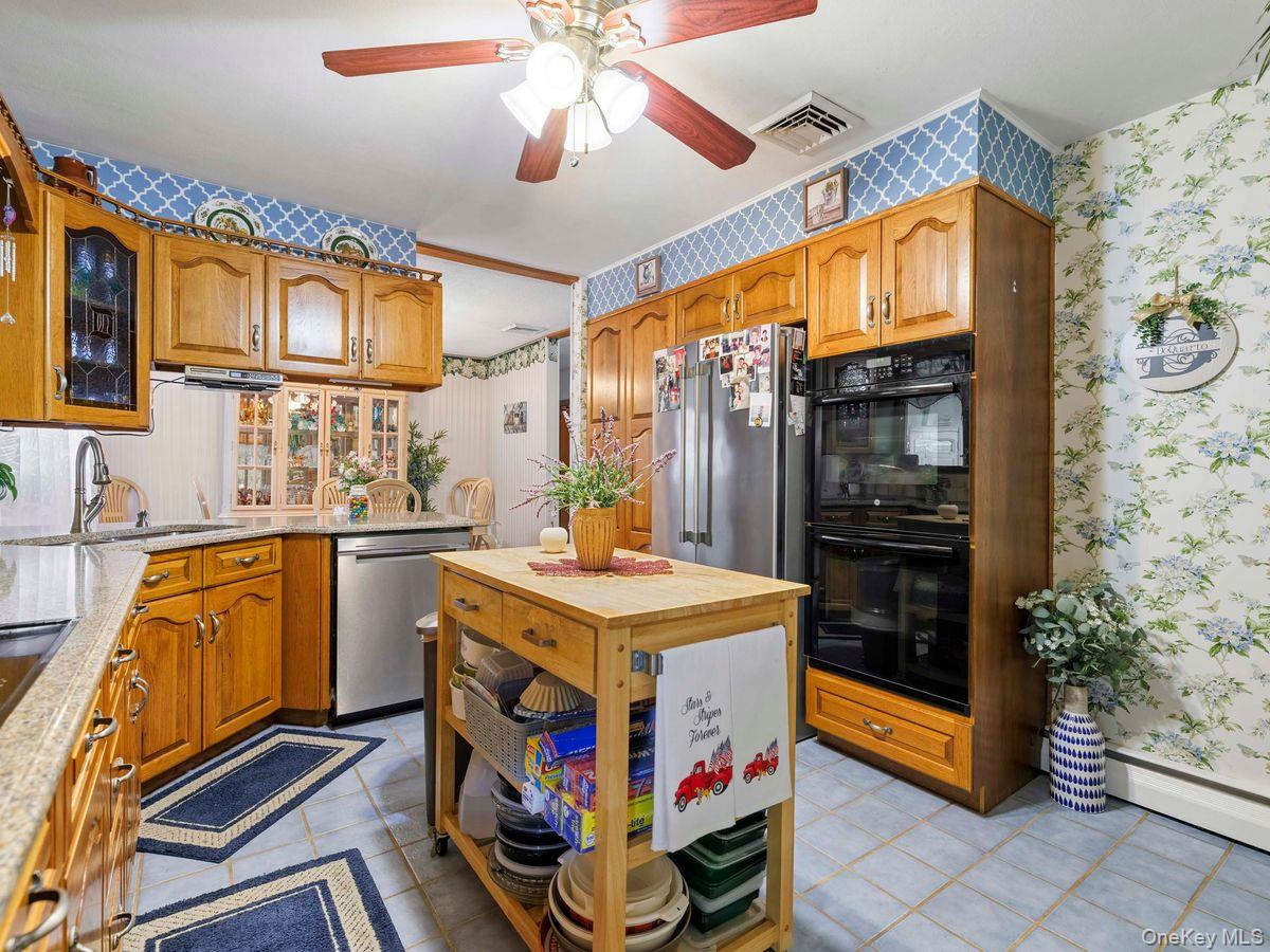 105 S Chapel Hill Road