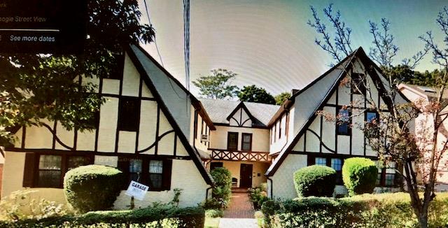 Hamilton Place 8, Douglaston, Queens, NY - 12 Bedrooms  
8 Bathrooms  
28 Rooms - 