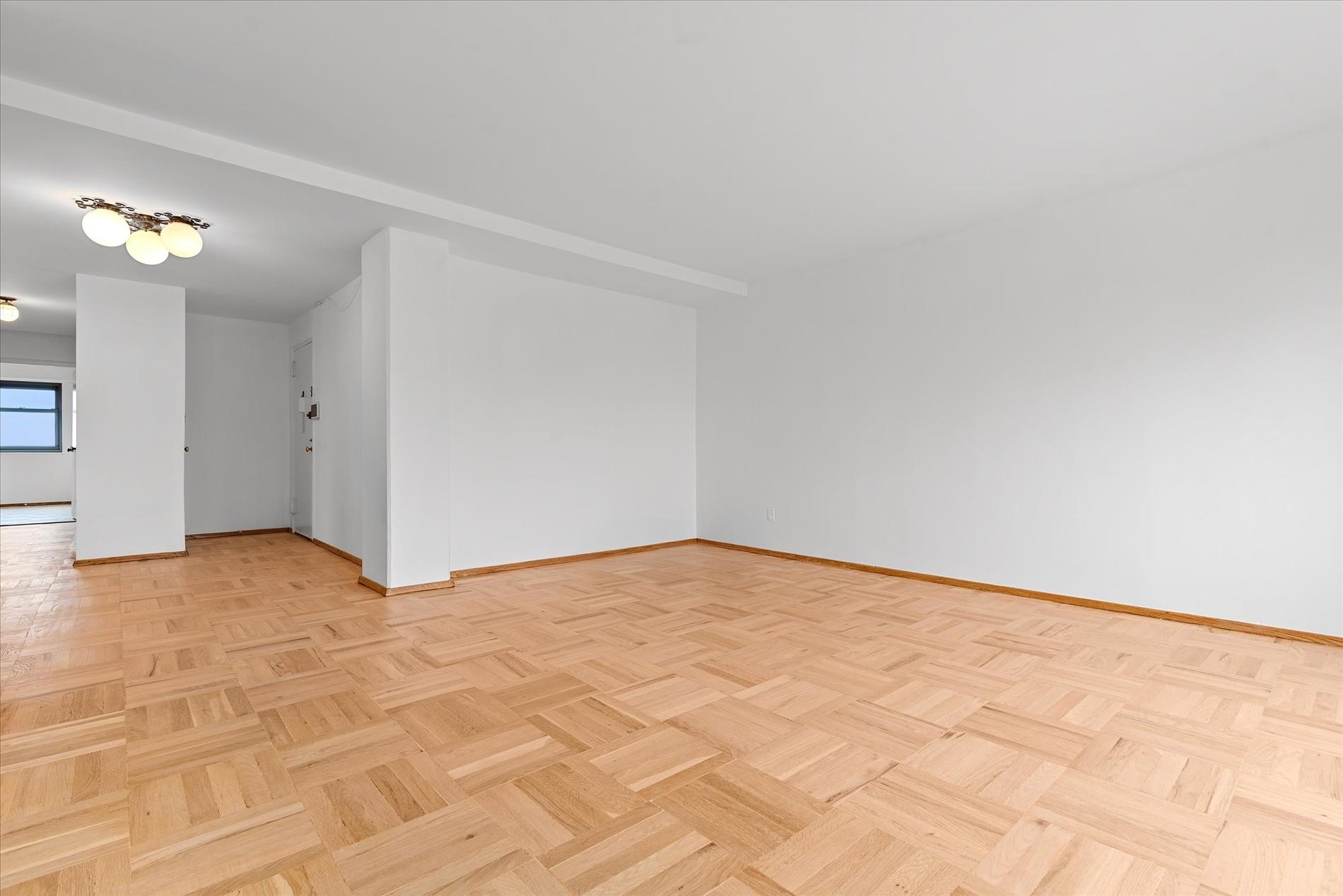 21-50 33rd Road #12AB, Astoria, New York image 4