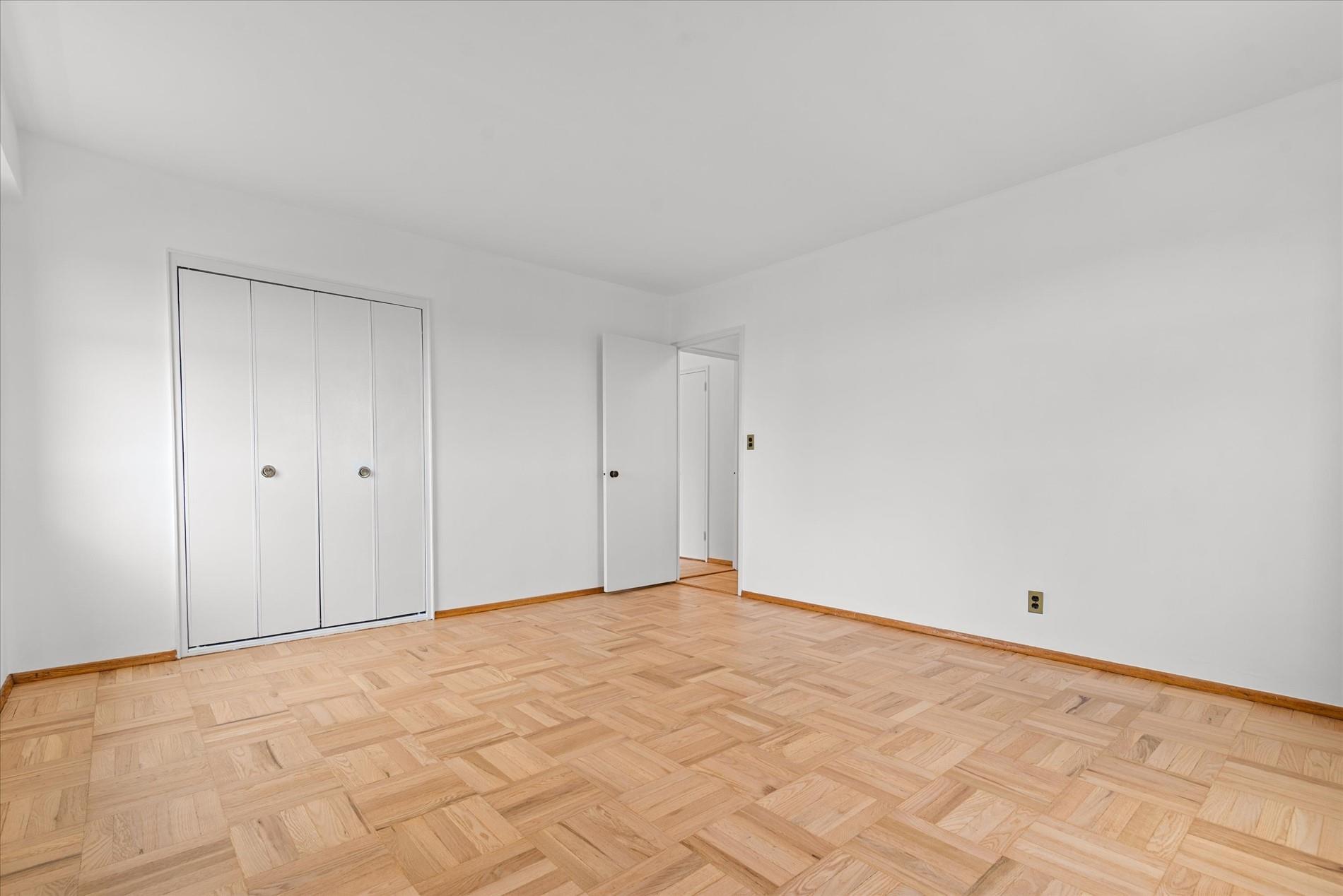 21-50 33rd Road #12AB, Astoria, New York image 15