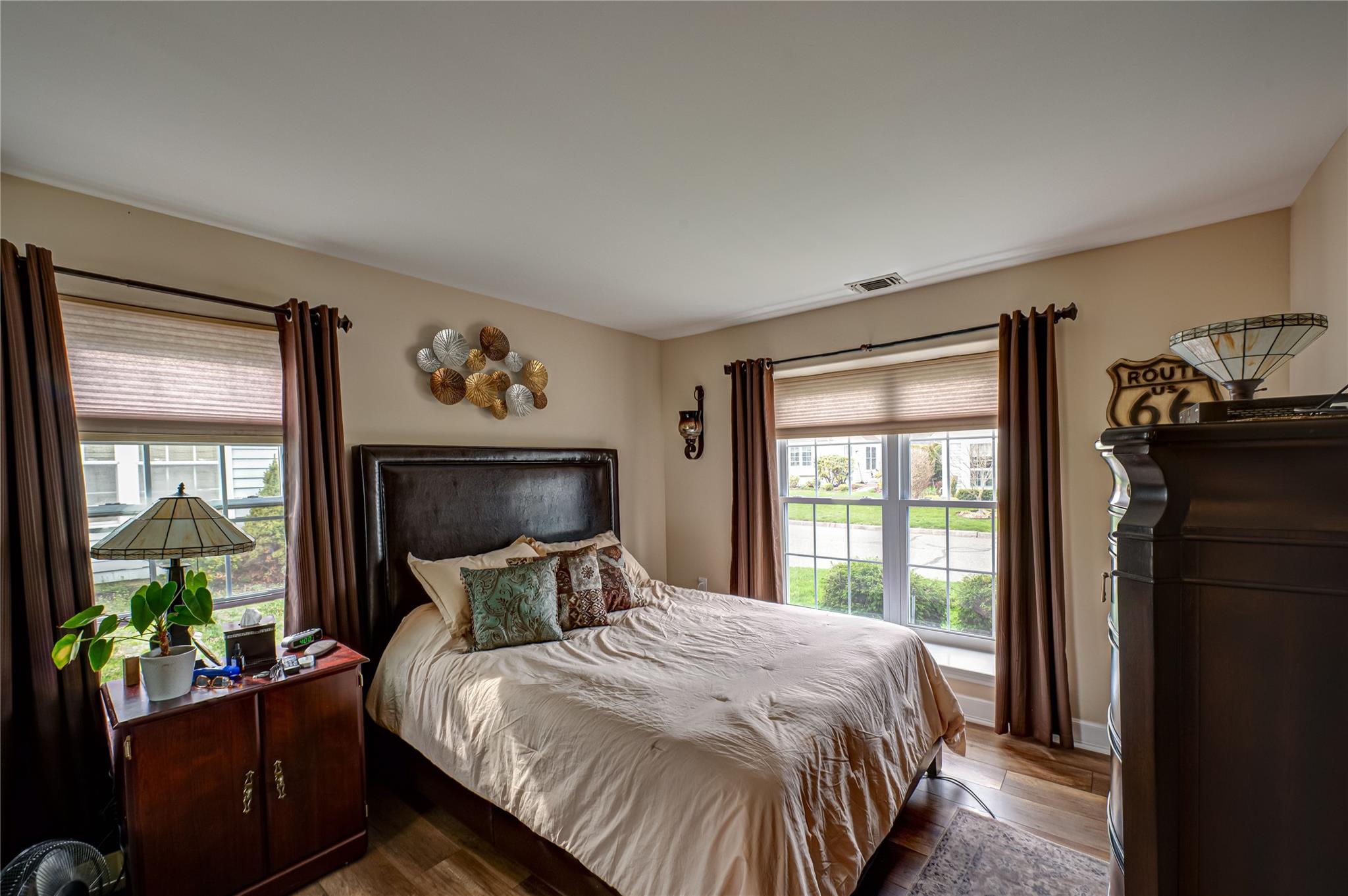 5 N Wainscott Court, Ridge, New York image 26