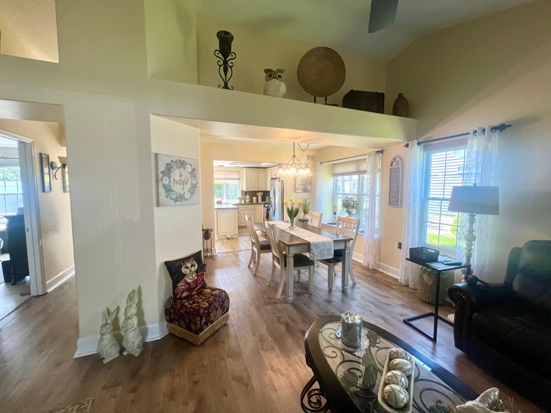 5 N Wainscott Court, Ridge, New York image 16