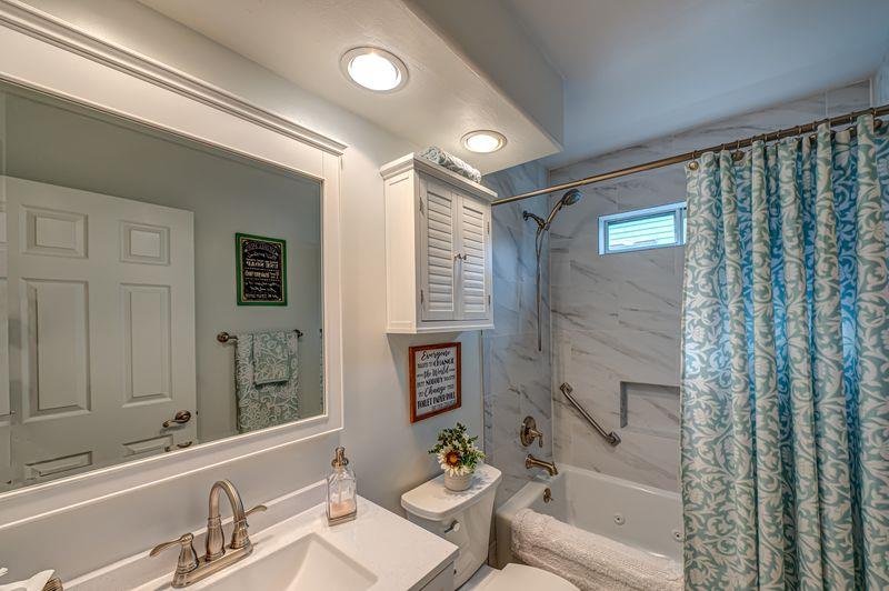 5 N Wainscott Court, Ridge, New York image 28