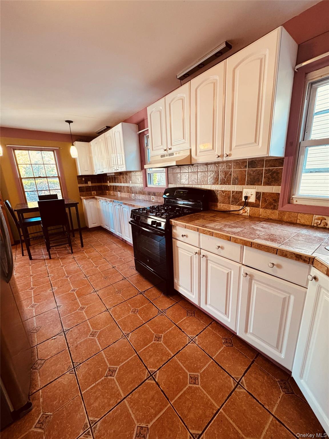 1074 Harrison Street