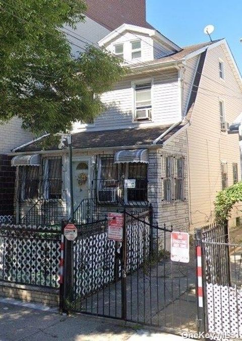 Photo of 100-15 40th Road, Corona, NY 11368 (MLS # L3589865)