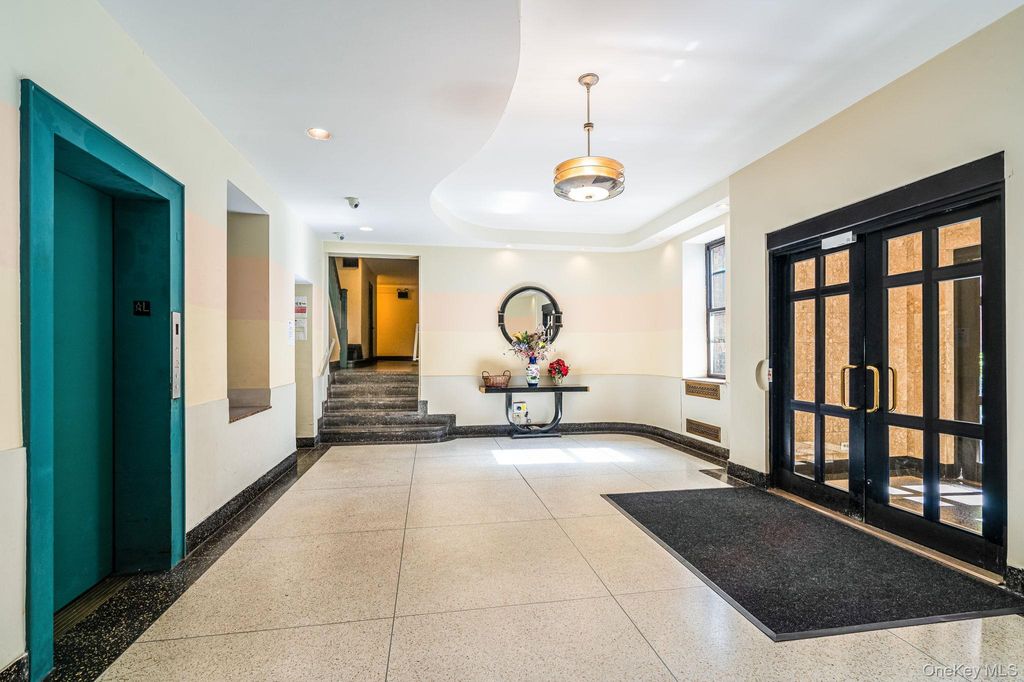 Photo of 3017 Riverdale Avenue #3C, Bronx, NY 10463 (MLS # 975271)