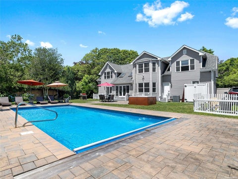 Homes For Rent - 4 White Lane<br/> Hampton Bays, NY 11946
