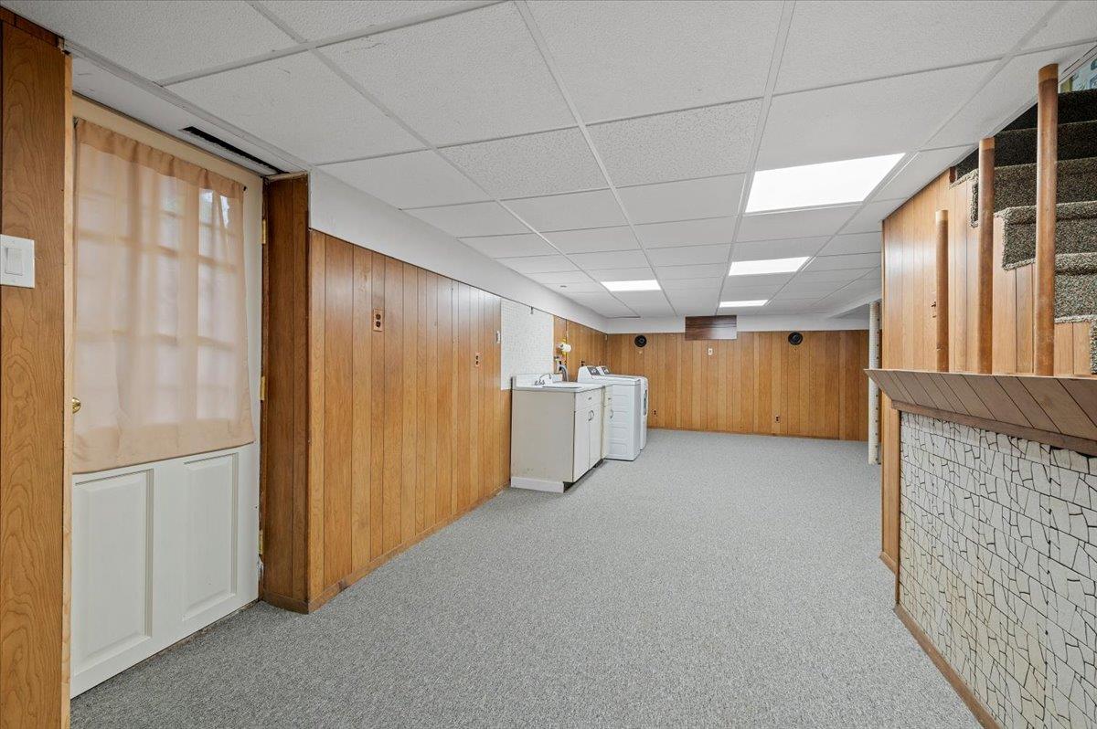 12 Dorothy Street, Bethpage, New York image 25