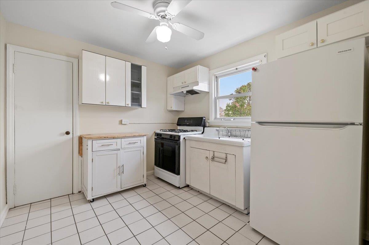 12 Dorothy Street, Bethpage, New York image 24