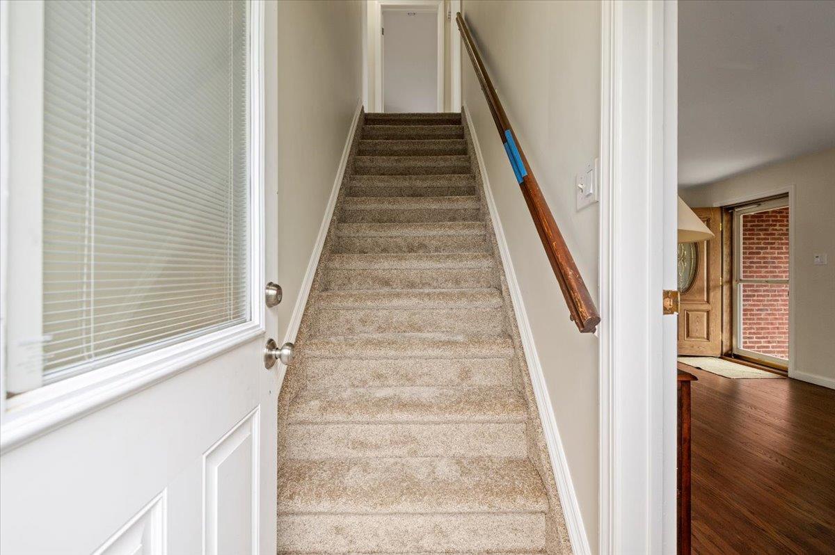 12 Dorothy Street, Bethpage, New York image 20