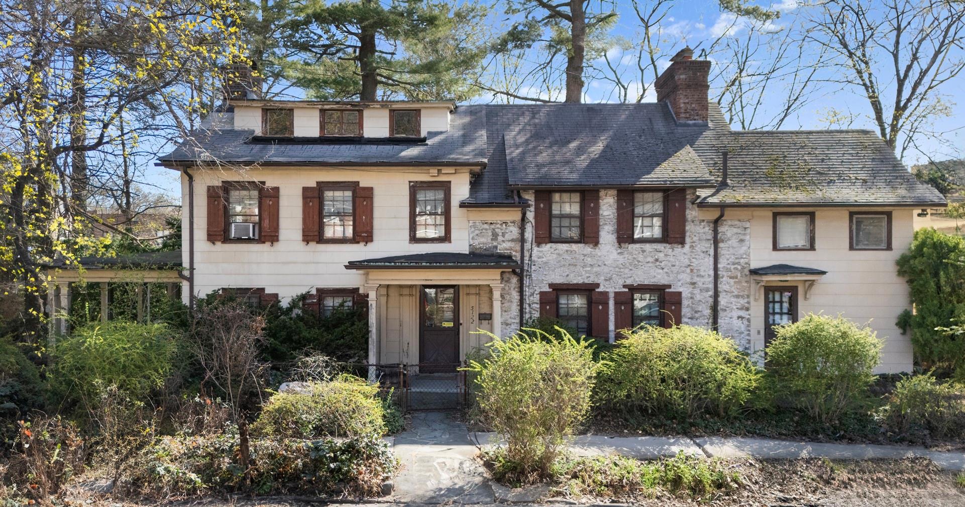 5122 Post Road, Bronx, New York image 1
