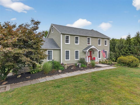 Homes For Sale - 214 Dubois Rd<br/> Gardiner, NY 12561