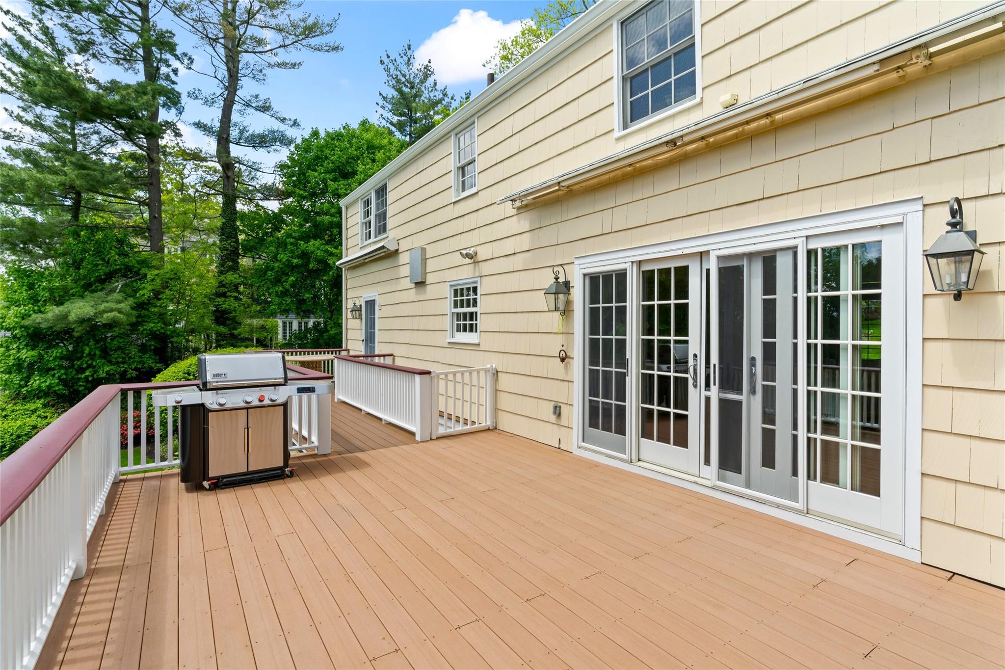 57 Edgewood Avenue, Larchmont, New York image 14