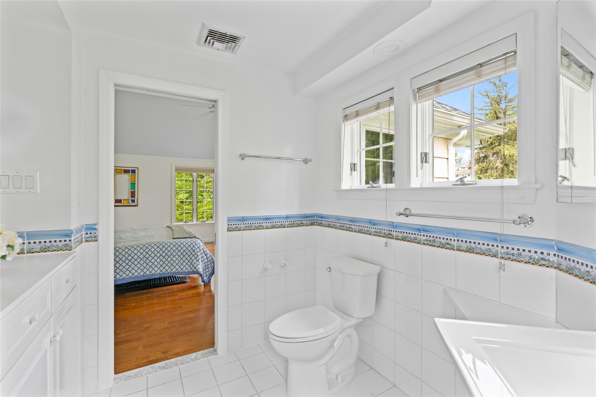 57 Edgewood Avenue, Larchmont, New York image 27