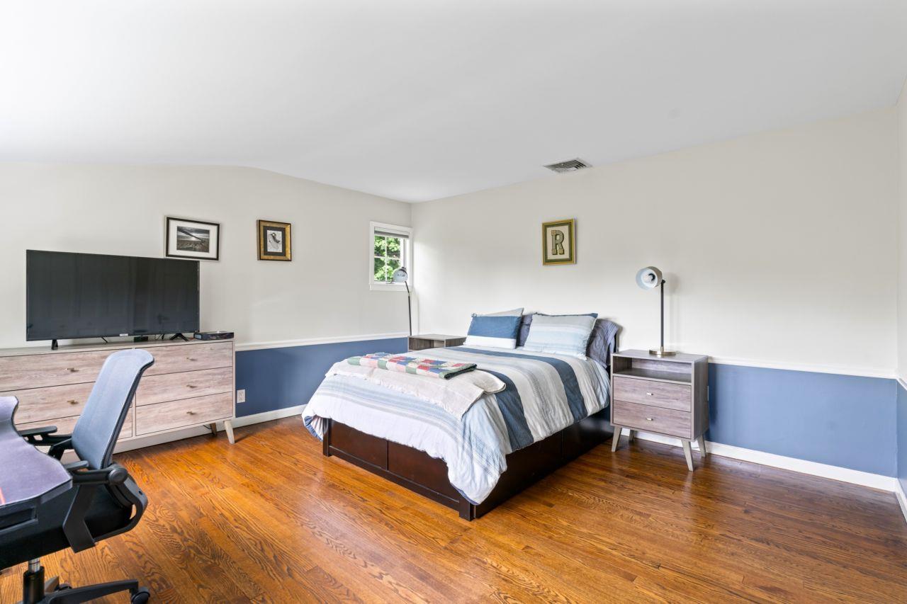 57 Edgewood Avenue, Larchmont, New York image 32