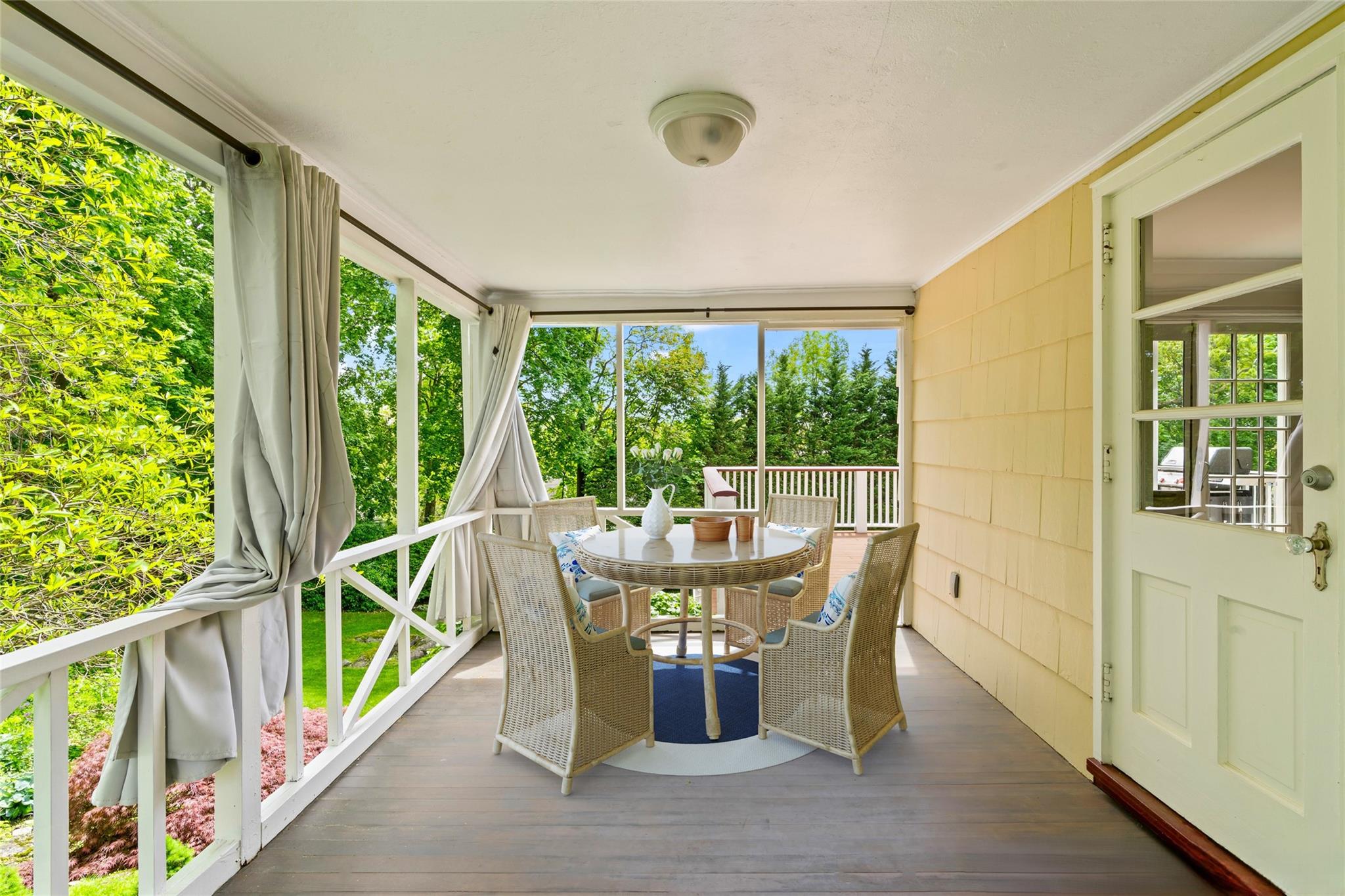 57 Edgewood Avenue, Larchmont, New York image 12