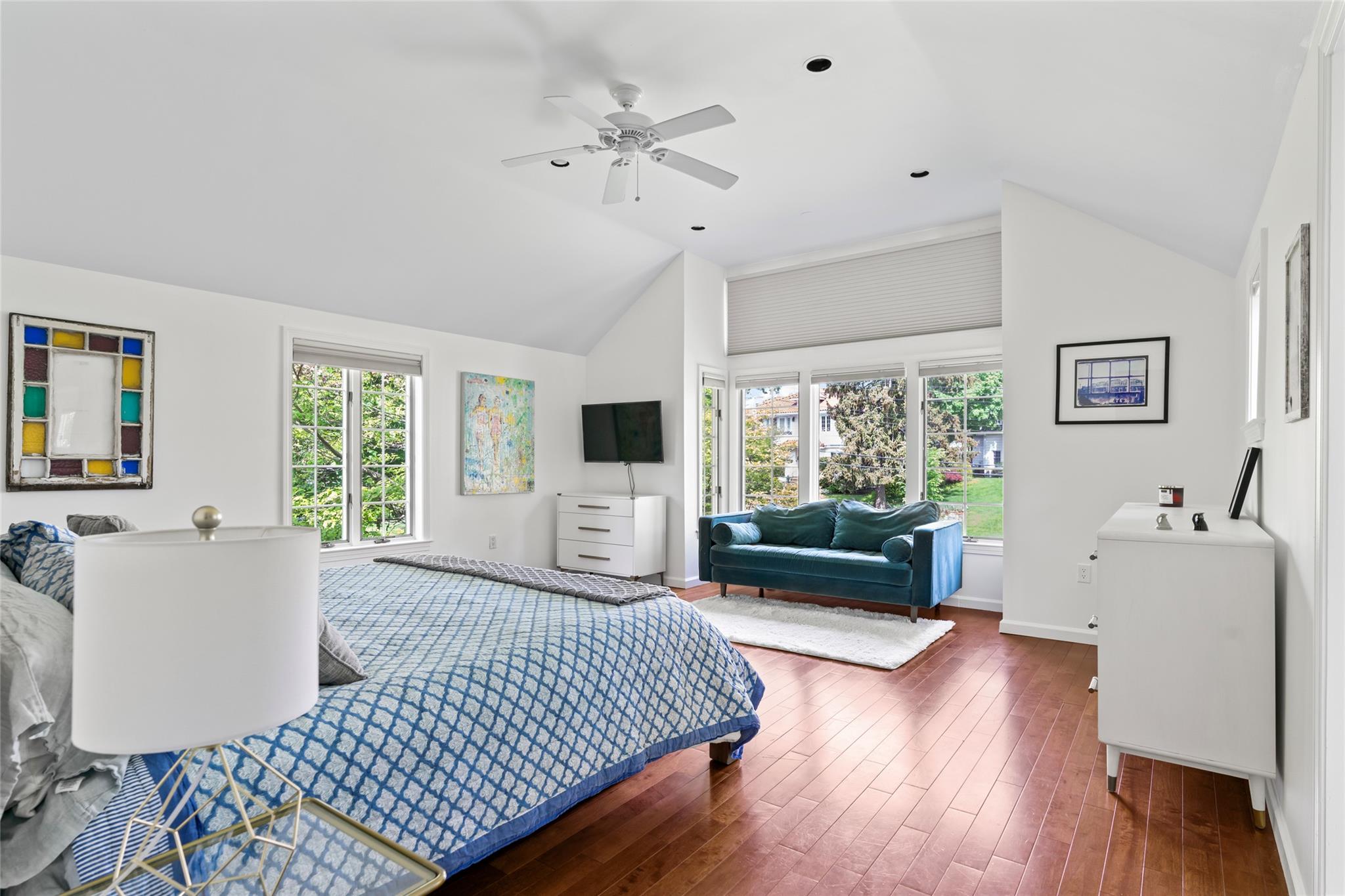 57 Edgewood Avenue, Larchmont, New York image 25