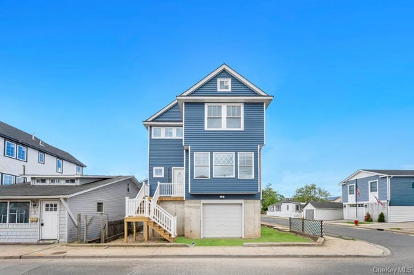 10 8TH AVE, EAST ROCKAWAY, NY 11518 - Image f9a6c9236ae0ecd0461bc92fbcb724fc/324873971