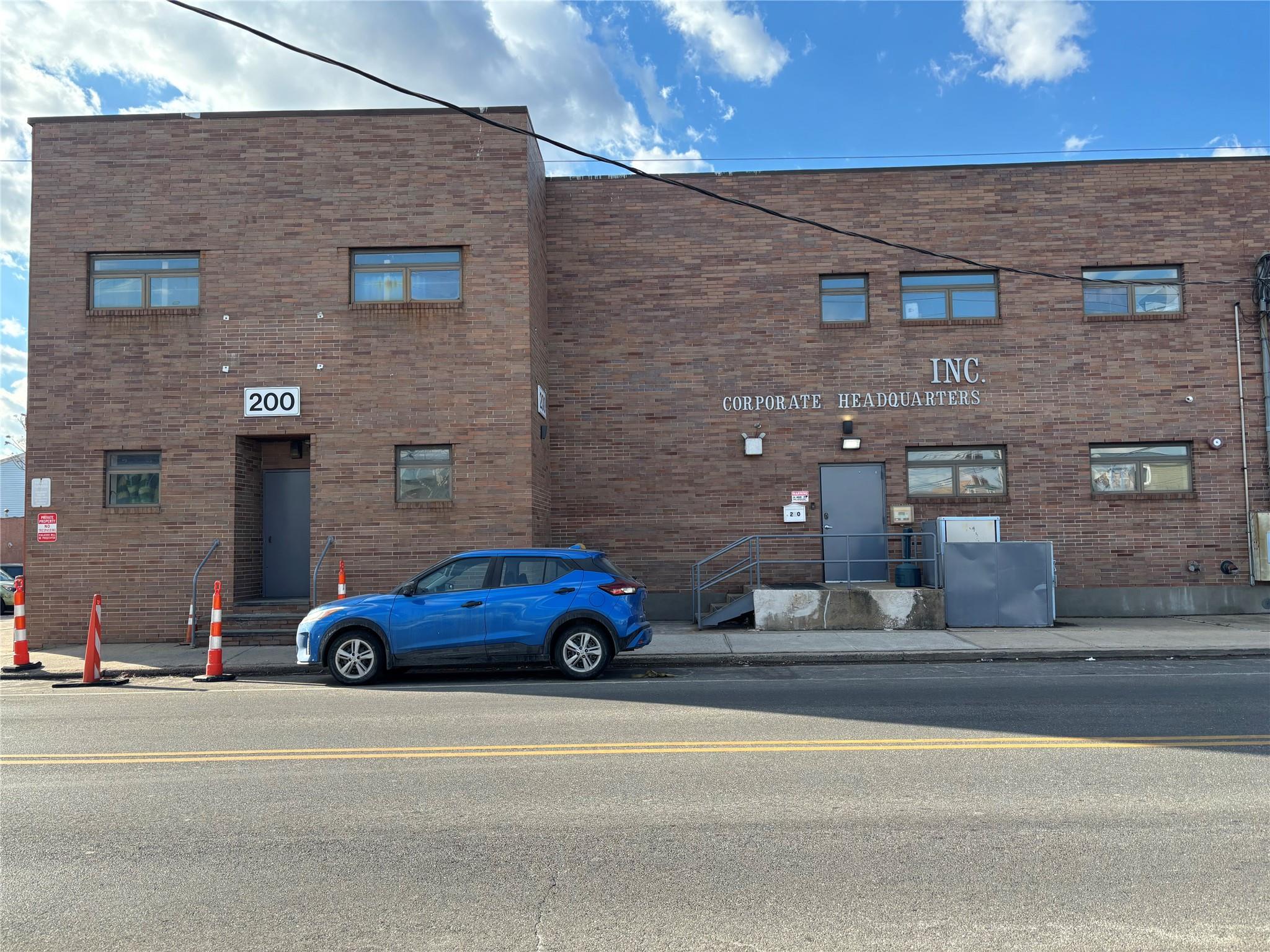 200 Meacham Avenue